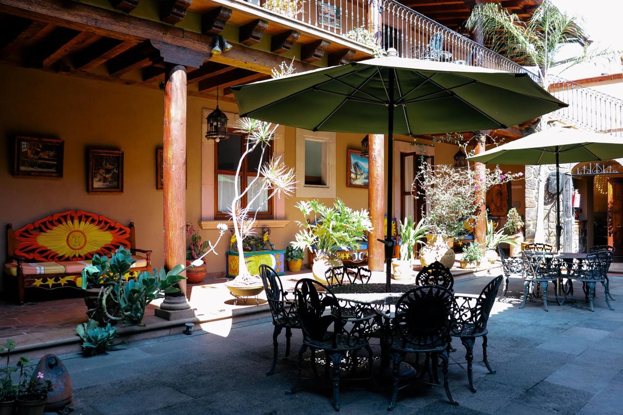 Mansion De Los Suenos Patzcuaro Exterior photo