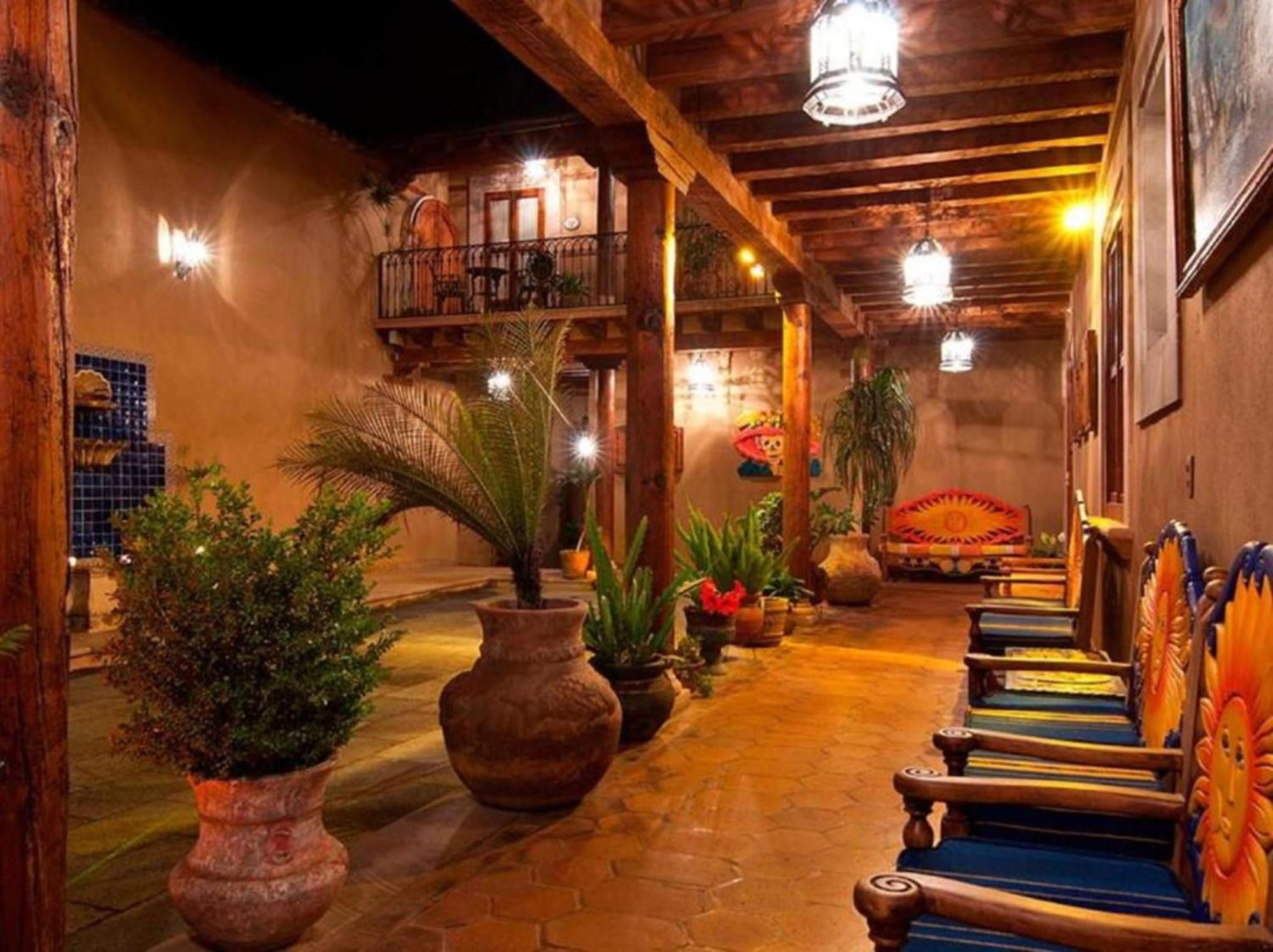 Mansion De Los Suenos Patzcuaro Exterior photo