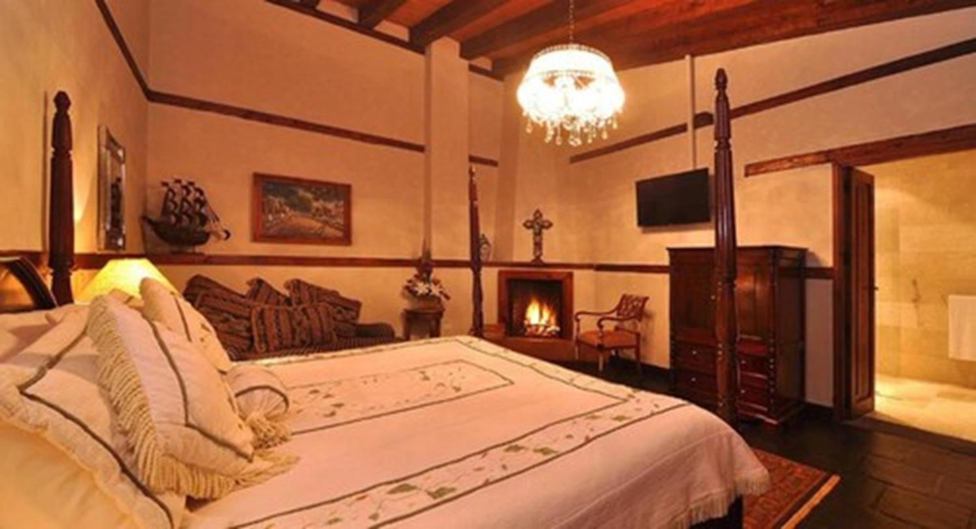 Mansion De Los Suenos Patzcuaro Room photo